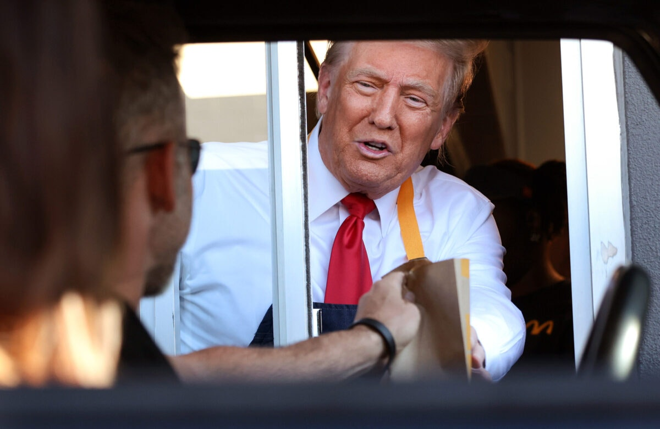 Donald Trump working at Mcdonalds